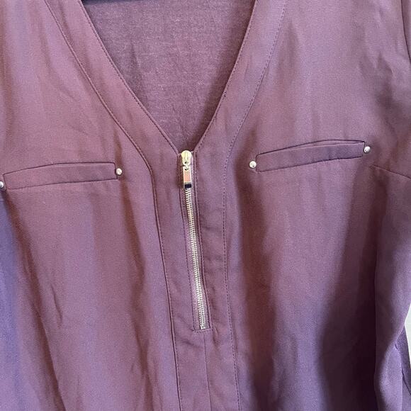 Fortune + Ivy purple top v-neck with 2 front pockets front zipper sz XS - Picture 2 of 5